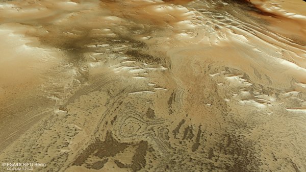 
Таинственный город Инков на Марсе атаковали «черные пауки» — что на самом деле показали спутниковые снимки? 