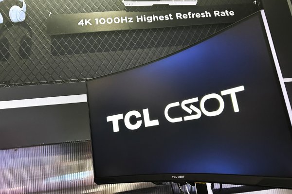 
TCL показала первый в мире монитор 4K 1000 Гц монитор 4K 