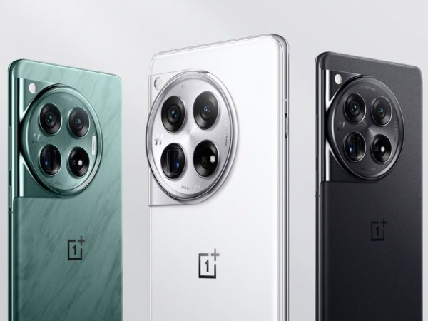 OnePlus 12 у крижаному білому кольорі скоро може з’явитися у всьому світі