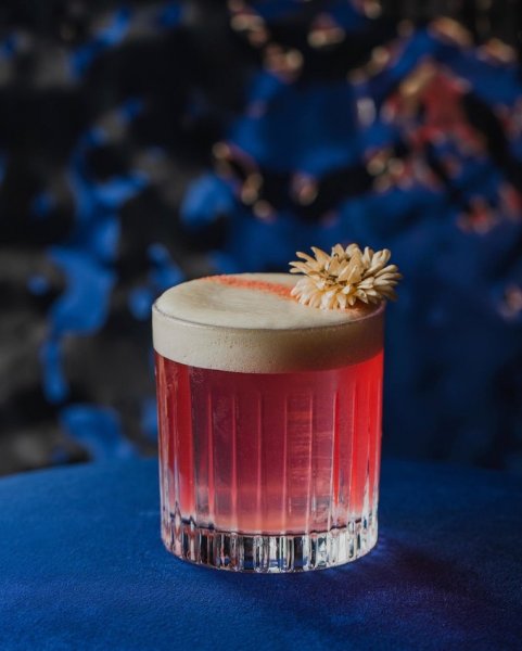 Бар 88 Cocktail Bar у Львові від засновників мережі ресторанів Fami