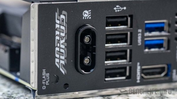 
Готова к NVIDIA RTX 5090: видеокарты весом до 58 кг выдержит новая материнская плата Gigabyte 
