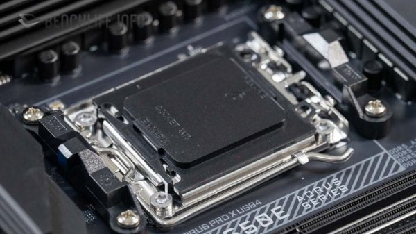 
Готова к NVIDIA RTX 5090: видеокарты весом до 58 кг выдержит новая материнская плата Gigabyte 