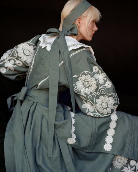 Бренд EmbroideredGem випустив колекцію вишиванок до Дня Незалежності
