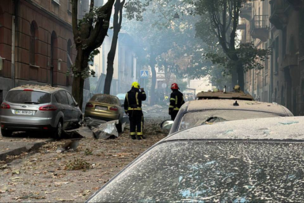 Російські військові завдали удару по Львову. Є загиблі й постраждалі