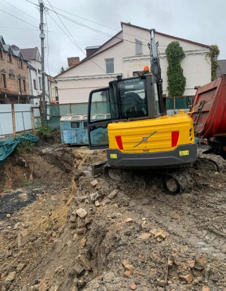 В Луцьку 400-річні підземелля залили бетоном. Що про це відомо