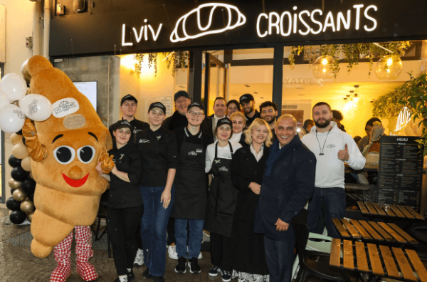 Lviv Croissants відкрили перший заклад у Франції