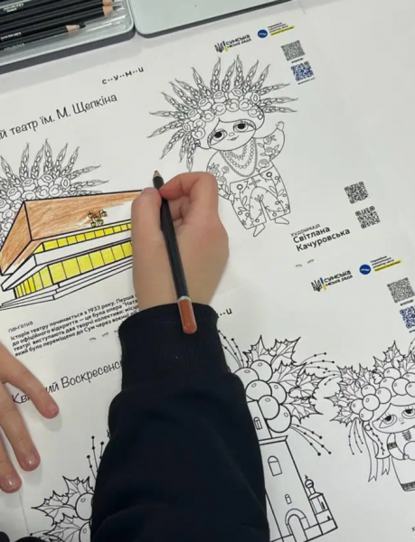 У Сумах створили розмальовку з пам’ятками архітектури міста. Її можна завантажити безкоштовно