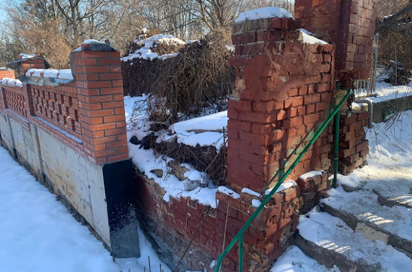 Петицію про збереження історичної огорожі Байкового кладовища підтримали