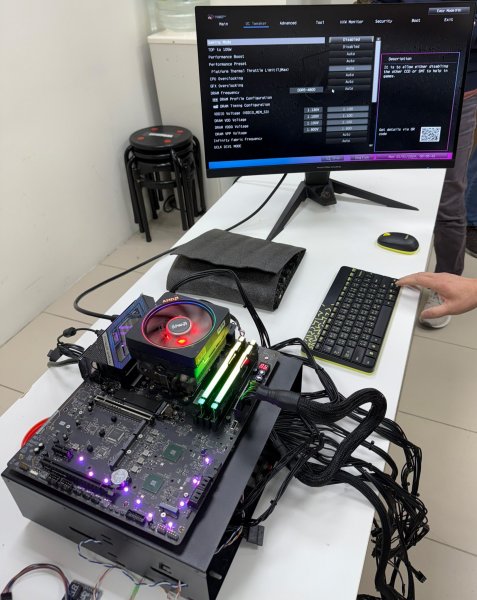 ASRock просто почистила поврежденную материнскую плату для чипов AMD — она работает