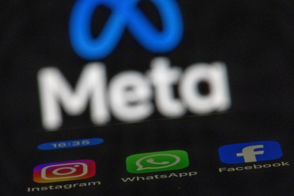 Цукерберг планував розкрутити Instagram для поглинання Facebook