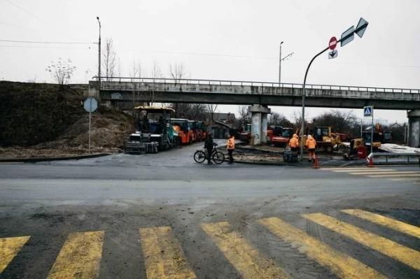 З бюджету Києва вкрали понад 150 мільйонів на будівництві Подільського мосту – СБУ
