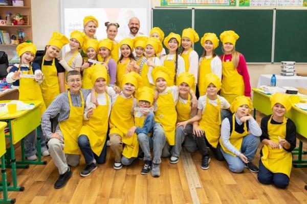 «Кулінарні супергерої»: як Володимир Ярославський і Whirlpool вчать дітей любити здорову їжу
