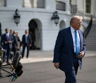 WP: Трамп похвалив Безоса після того, як Amazon заперечив плани показувати вартість мит
