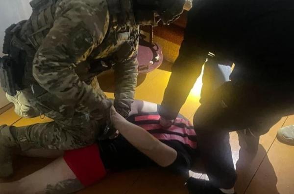 В Україні проводять понад 200 обшуків у межах операції з ліквідації наркобізнесу