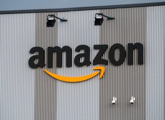 Amazon випускає короткі аудіоогляди продуктів на базі штучного інтелекту для вибраних товарів