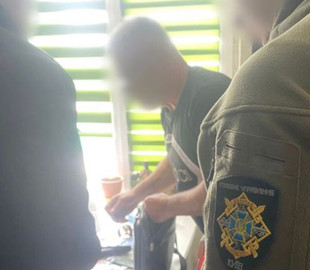 Повідомлено про підозру іноземцю, який публічно заперечував збройну агресію рф проти України