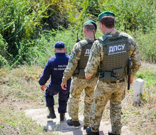 Знайшли “переправників” у соцмережах: ДПСУ зірвала чергову спробу незаконного виїзду