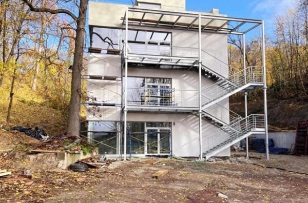 Ось який стрілецький хаб із луком на даху і кавою від ветеранів відкриють у Львові