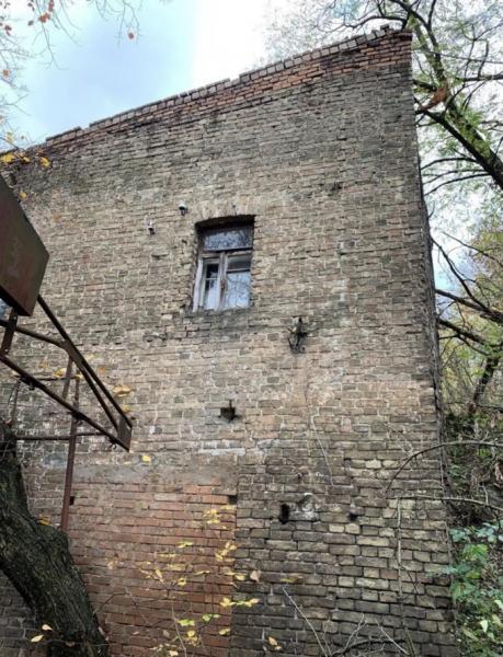 Історичну садибу з Вознесенськими печерами повернули у власність міста