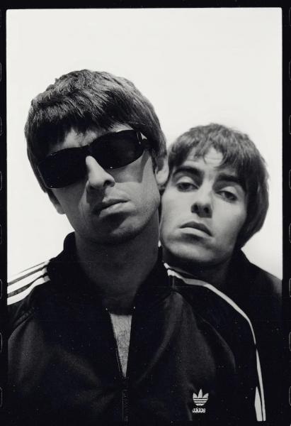 Oasis та adidas випустили спільну колекцію, натхненну 90-ми