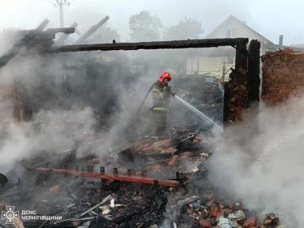 Росіяни вдарили дронами по Прилуках: є загиблі та поранені, серед них – діти (доповнено)