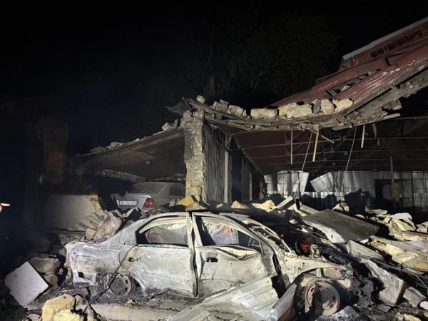 Росіяни вдарили по пологовому будинку в Одесі: постраждалих і загиблих немає
