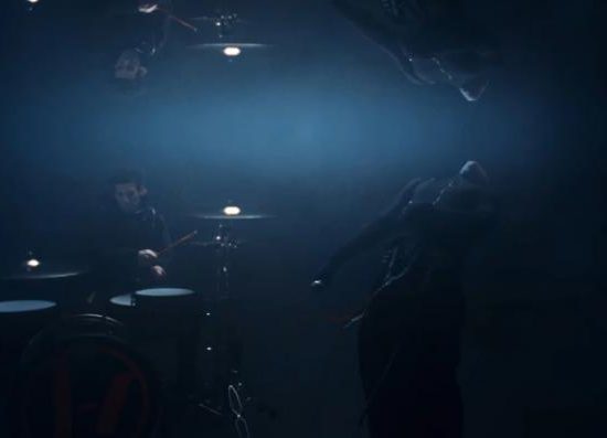 Дивіться кліп на першу пісню The Contract майбутнього альбому Twenty One Pilots