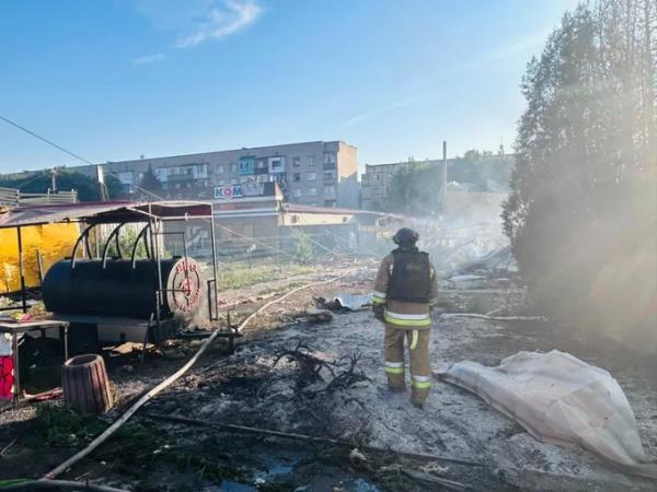 Росія скинула авіабомбу на «Аврору» в Добропіллі: є загиблі та багато поранених