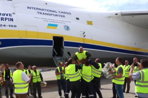 «Антонов» модернізував літак «Руслан» і перемістив до Німеччини. Там замінили російські деталі