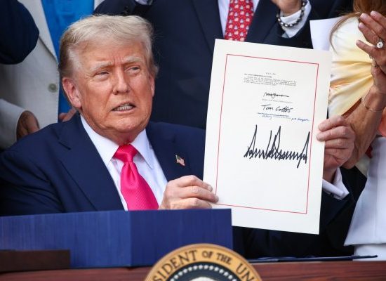Адміністрація Трампа витратить 1 мільярд доларів на «наступальні» хакерські операції