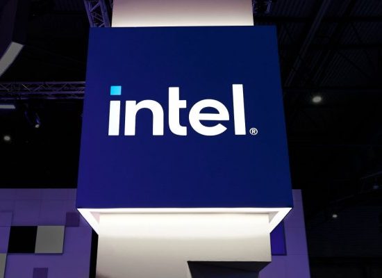 Intel продовжує скорочувати свої виробничі проекти
