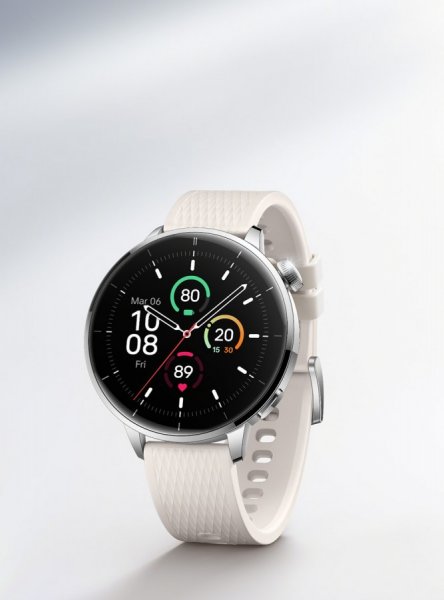 Новые гаджеты OnePlus: часы Watch 3 43 мм и наушники Buds 4 с автономностью до 45 часов