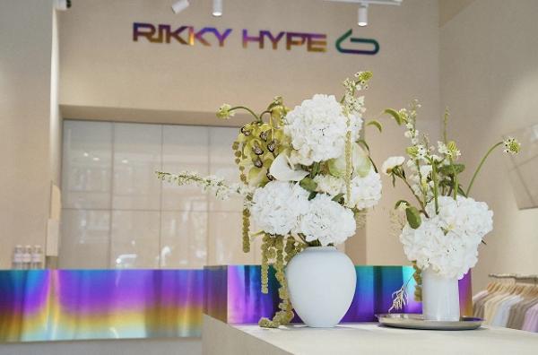 Флагманський магазин Rikky Hype на Хрещатику з «однією з найбільших» примірочних в Україні