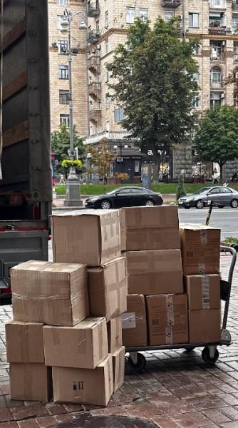 Книгарня «Сенс» знову приймає російськомовні книжки на макулатуру. Як долучитися