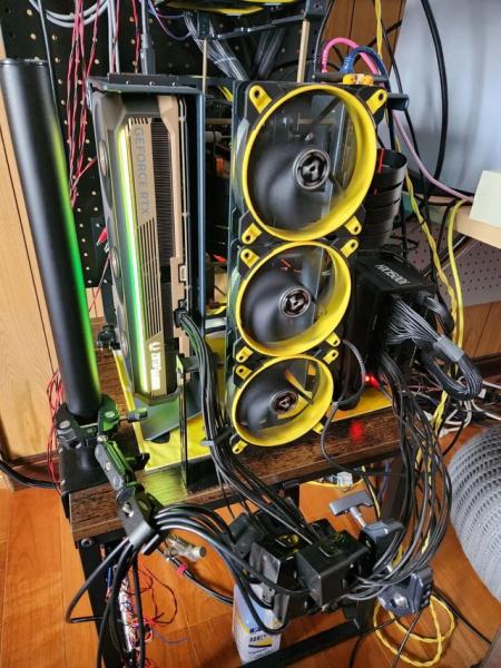 Автоматы для NVIDIA RTX 5090: энтузиаст показал основательную систему питания, которая предотвращает возгорания