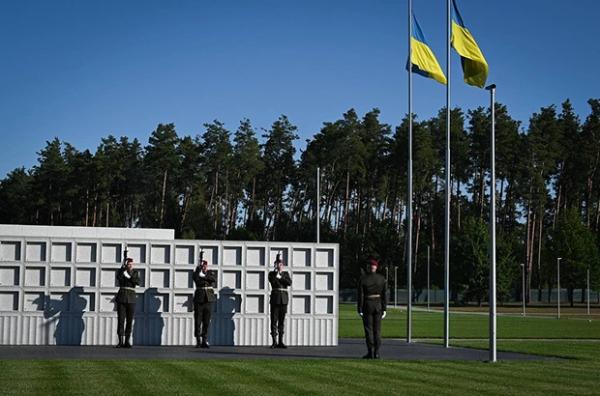 На Національному військовому меморіальному кладовищі відбулися перші поховання