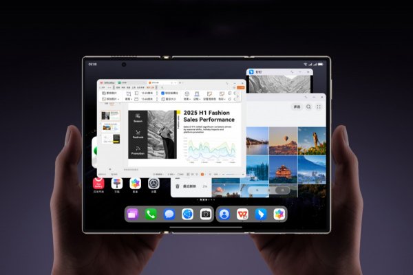 Huawei Mate XTs: вышел второй трехсегментный смартфон компании по цене от $2500