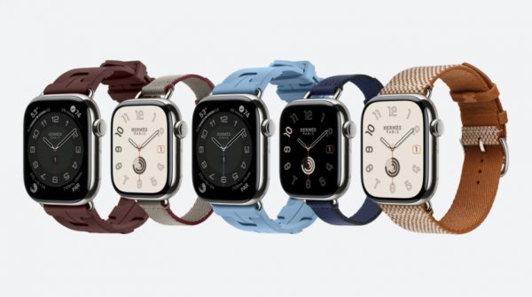 Вышли Apple Watch Series 11 и SE 3: 5G, watchOS 26 и обещанный живой перевод по цене от $249