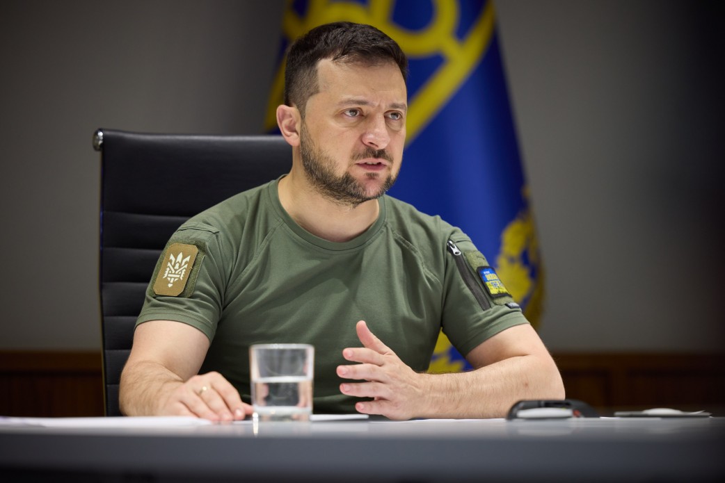 Президент України Володимир Зеленський наголосив, що можливо запровадити режим припинення вогню на поточній лінії фронту.