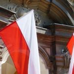 У ніч проти 28 вересня під час масованої атаки Росії ракета пошкодила посольство Польщі в Києві.