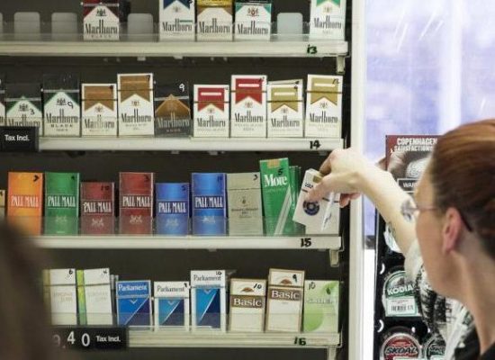 З 1 жовтня 2025 року в Україні набувають чинності нові правила для суб’єктів господарювання, які торгують алкоголем і тютюновими виробами.