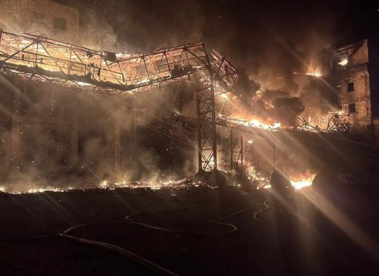 Росія знову атакувала шахту ДТЕК на Дніпропетровщині — під землею перебували майже 500 гірників Російські війська знову атакували енергетичну інфраструктуру України — цього разу під удар потрапила шахта енергетичної компанії ДТЕК у Дніпропетровській області.