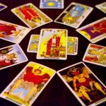 Карти Таро радять відмовитися від згадок про минуле та зосередитися на активних кроках у майбутнє