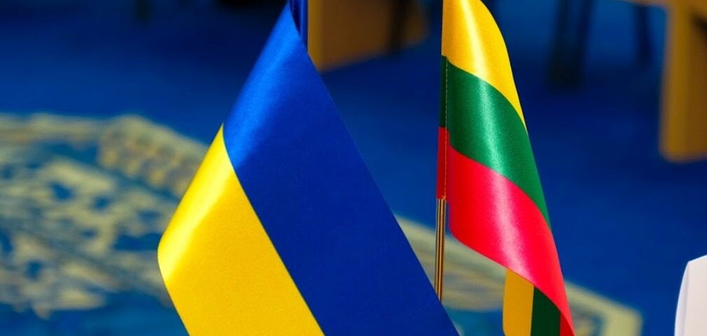 Глави урядів України та Литви обговорили ключові напрями співпраці між двома державами.