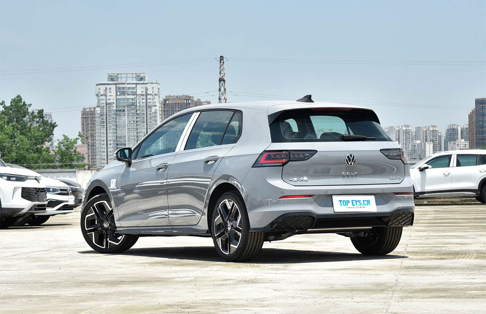 Volkswagen Golf визнано автомобілем року 2026: технічні характеристики та особливості
