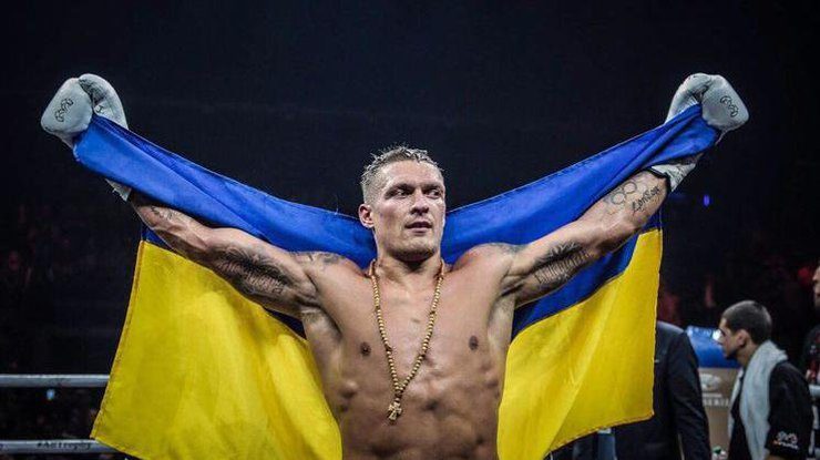 Директор команди абсолютного чемпіона світу у надважкій вазі Олександра Усика (24-0, 15 КО) Сергій Лапін поділився думкою щодо можливості проведення третього поєдинку з британцем Тайсоном Ф’юрі (34-2-1, 24 КО
