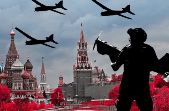 Росія заявила про збиття 193 українських дронів: у МО РФ стверджують, що 34 летіли на Москву У Міністерстві оборони Росії повідомили, що минулої ночі російські сили протиповітряної оборони нібито перехопили та знищили 193 українські безпілотники