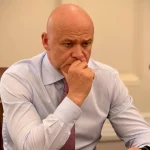У вівторок, 14 жовтня, президент України Володимир Зеленський підписав укази про позбавлення громадянства осіб, у яких підтверджено наявність російського громадянства