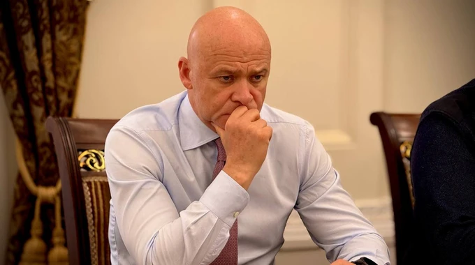 У вівторок, 14 жовтня, президент України Володимир Зеленський підписав укази про позбавлення громадянства осіб, у яких підтверджено наявність російського громадянства