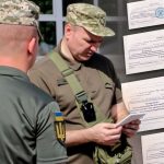 Народний депутат України Олександр Федієнко повідомив, що вранці 21 жовтня став свідком інциденту, який він назвав «бусифікацією»